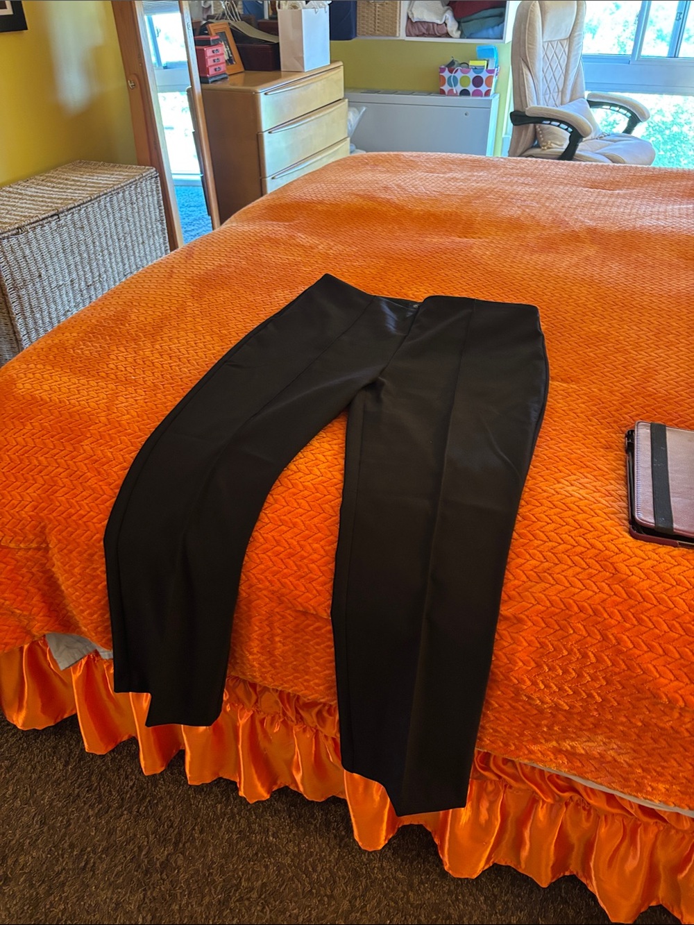 Rachel Zoe Black Straight-Leg Pants